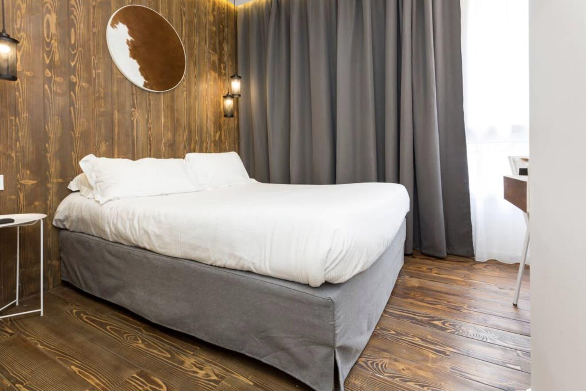 Atypik Hotel Clichy Exterior foto